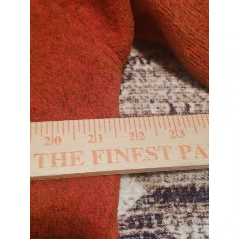 Ariat Shirt Mens Medium Long Sleeve Crew Neck Orange Sweater‎ Casual Lightweight